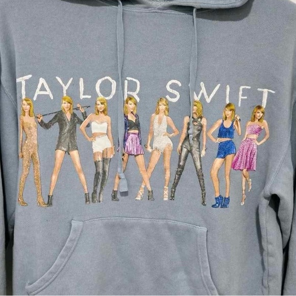 Taylor Swift 1989 Taylor's VersionEras Blue Hoodie ~ Size Small - Picture 10 of 11